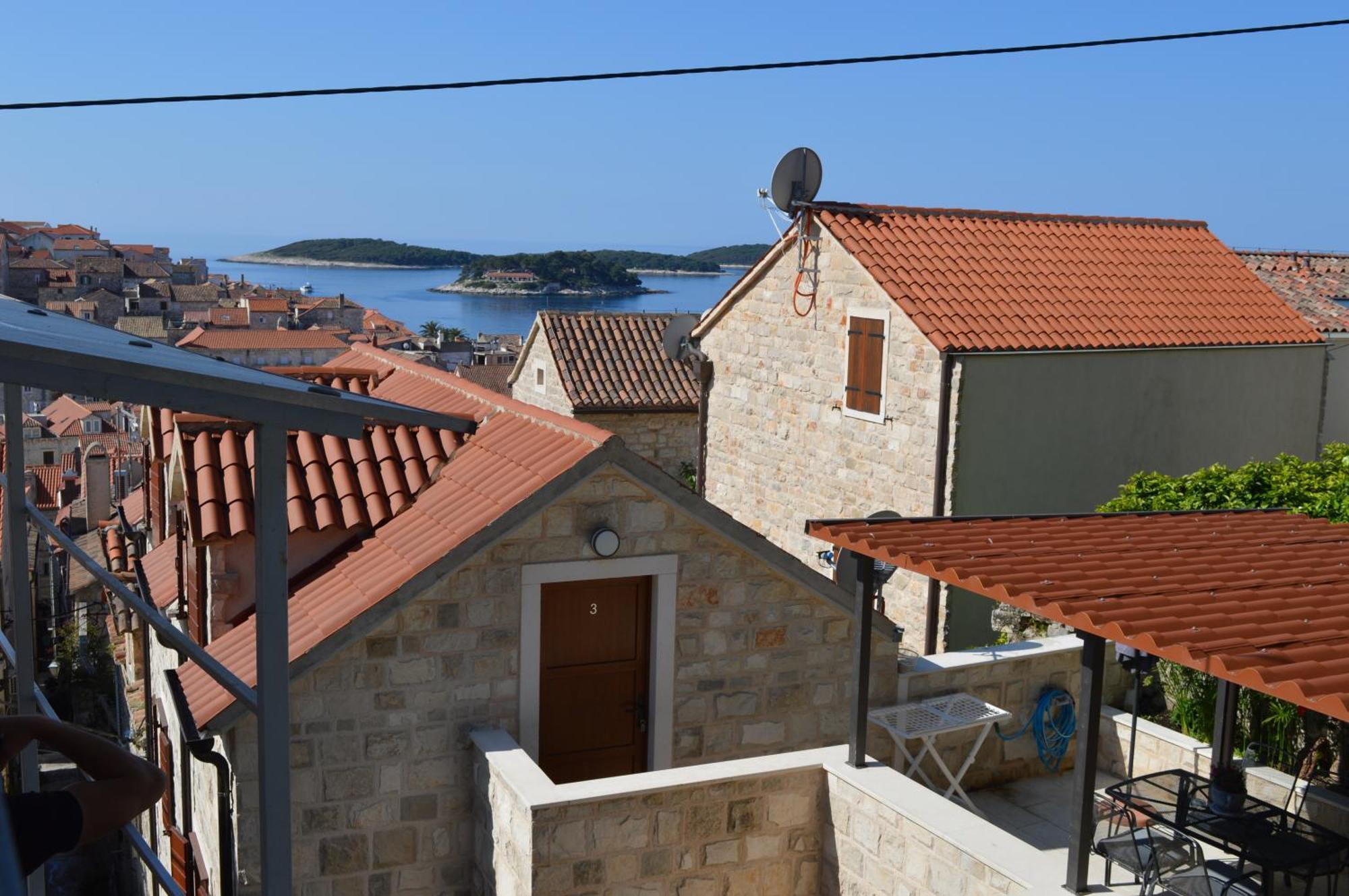 Apartments Lea Hvar Town Exteriör bild