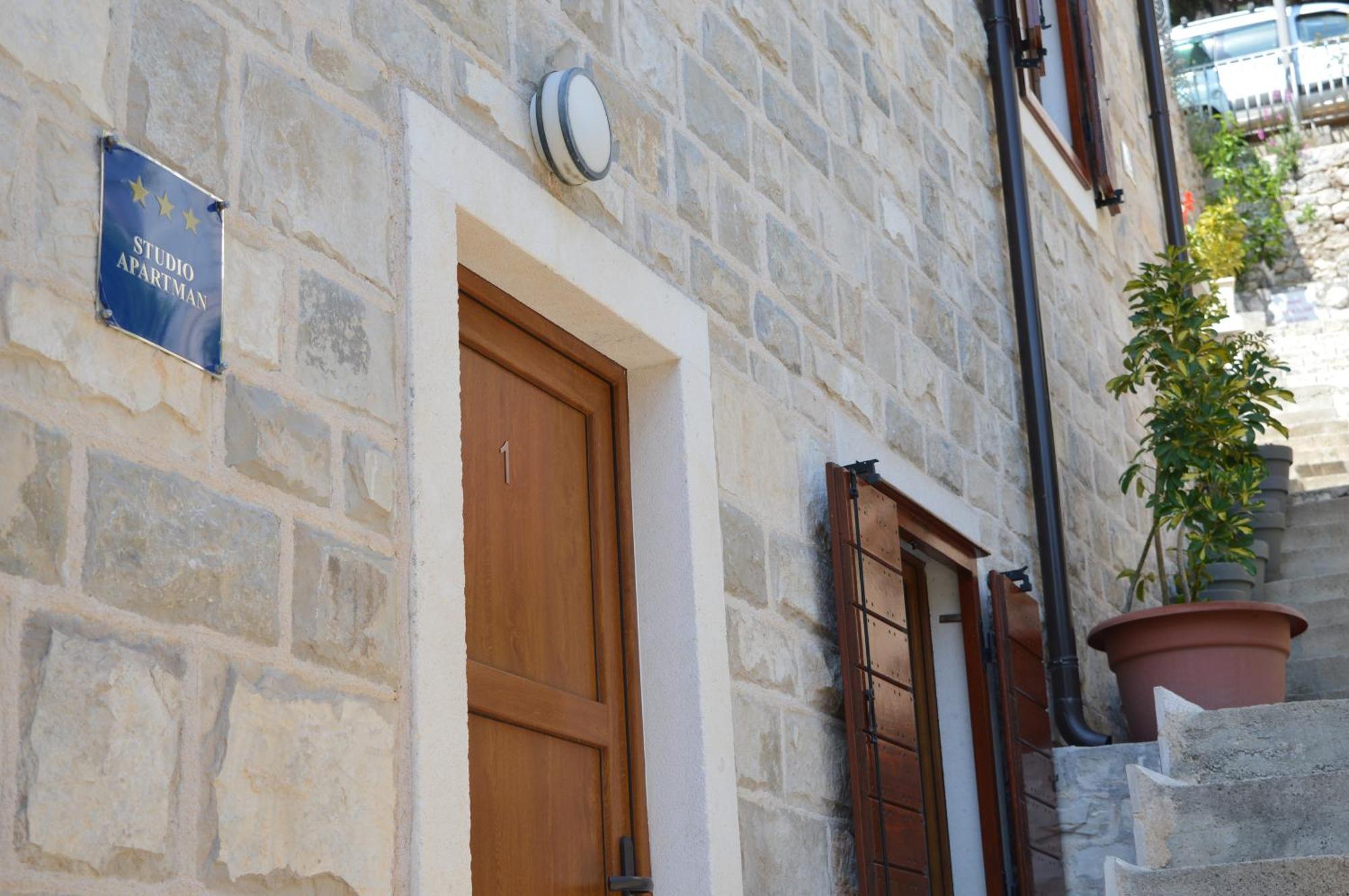 Apartments Lea Hvar Town Exteriör bild