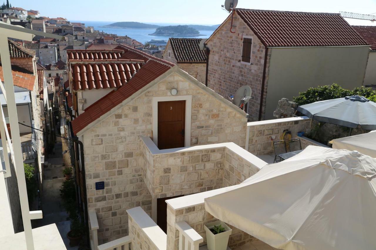 Apartments Lea Hvar Town Exteriör bild