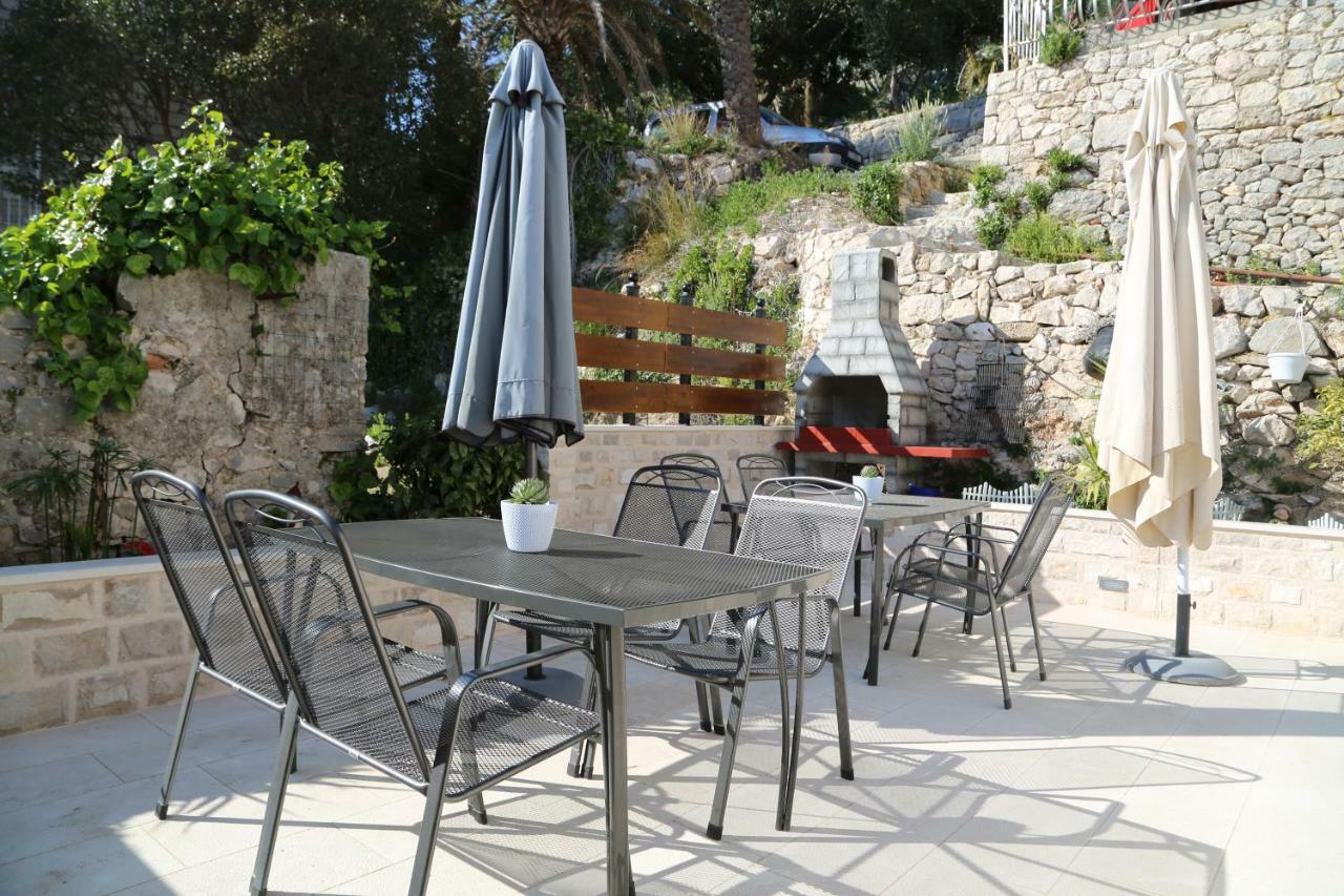 Apartments Lea Hvar Town Exteriör bild